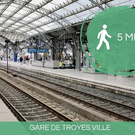 Le Nid Troyen I Gare I New & Cosy I Hyper Centre I Rent Immo Appartement Troyes